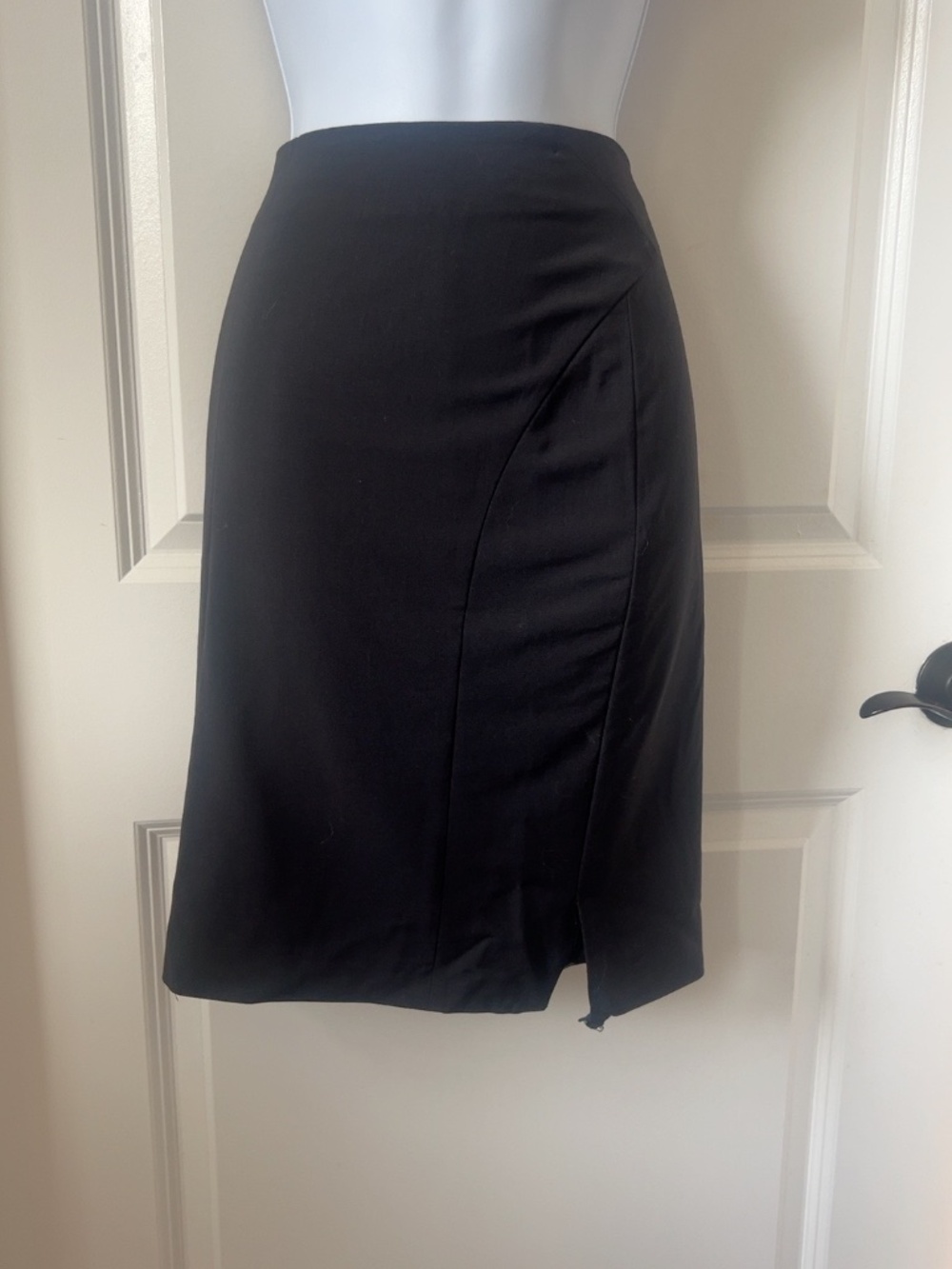 Ann Taylor Black Pencil Skirt Size 4 Asymmetrical Pleated Lined